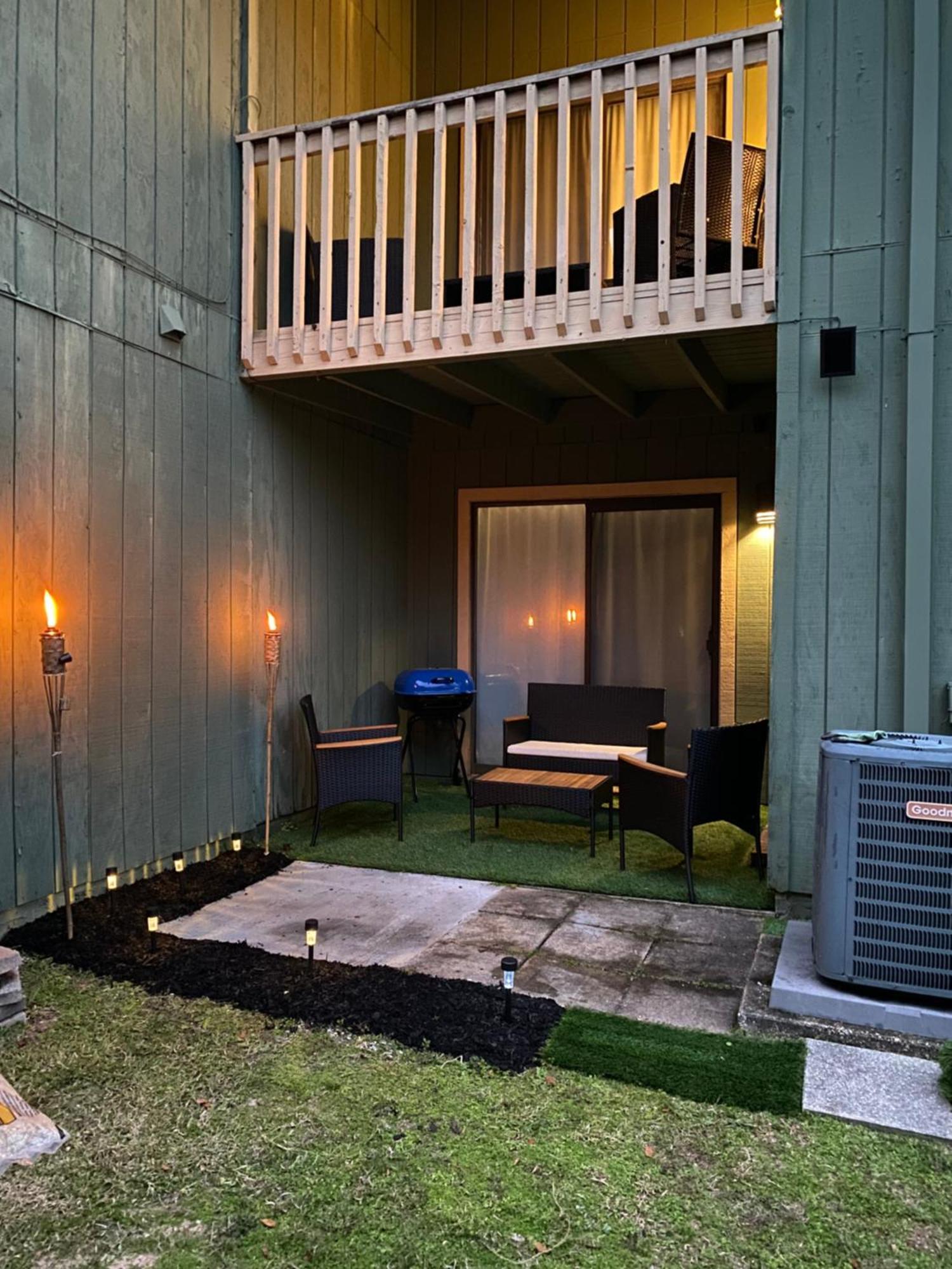 Modern 2 Bedroom Townhome Minutes From The Beach!! Fort Walton Beach Exterior photo